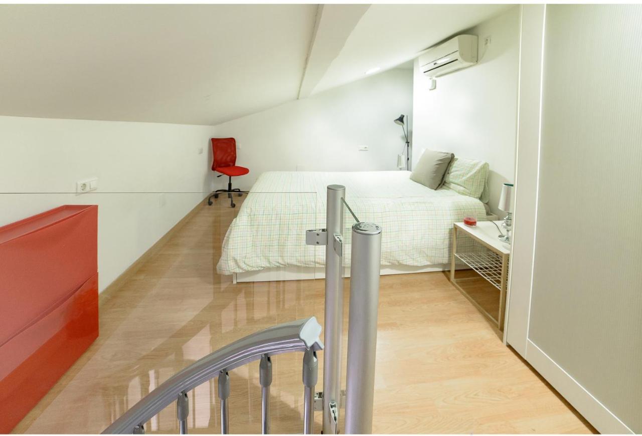 Sea & Wave Capitan Charming Duplex Apartment Málaga Exterior foto